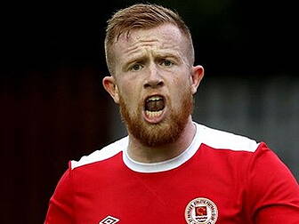 Dundalk sign Sean Hoare ahead...